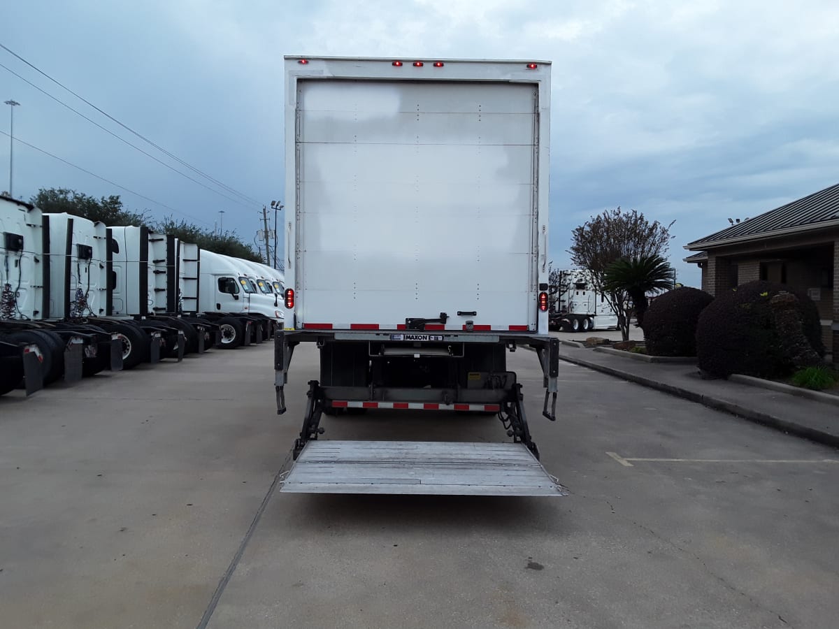 2018 Freightliner/Mercedes M2 106 785206