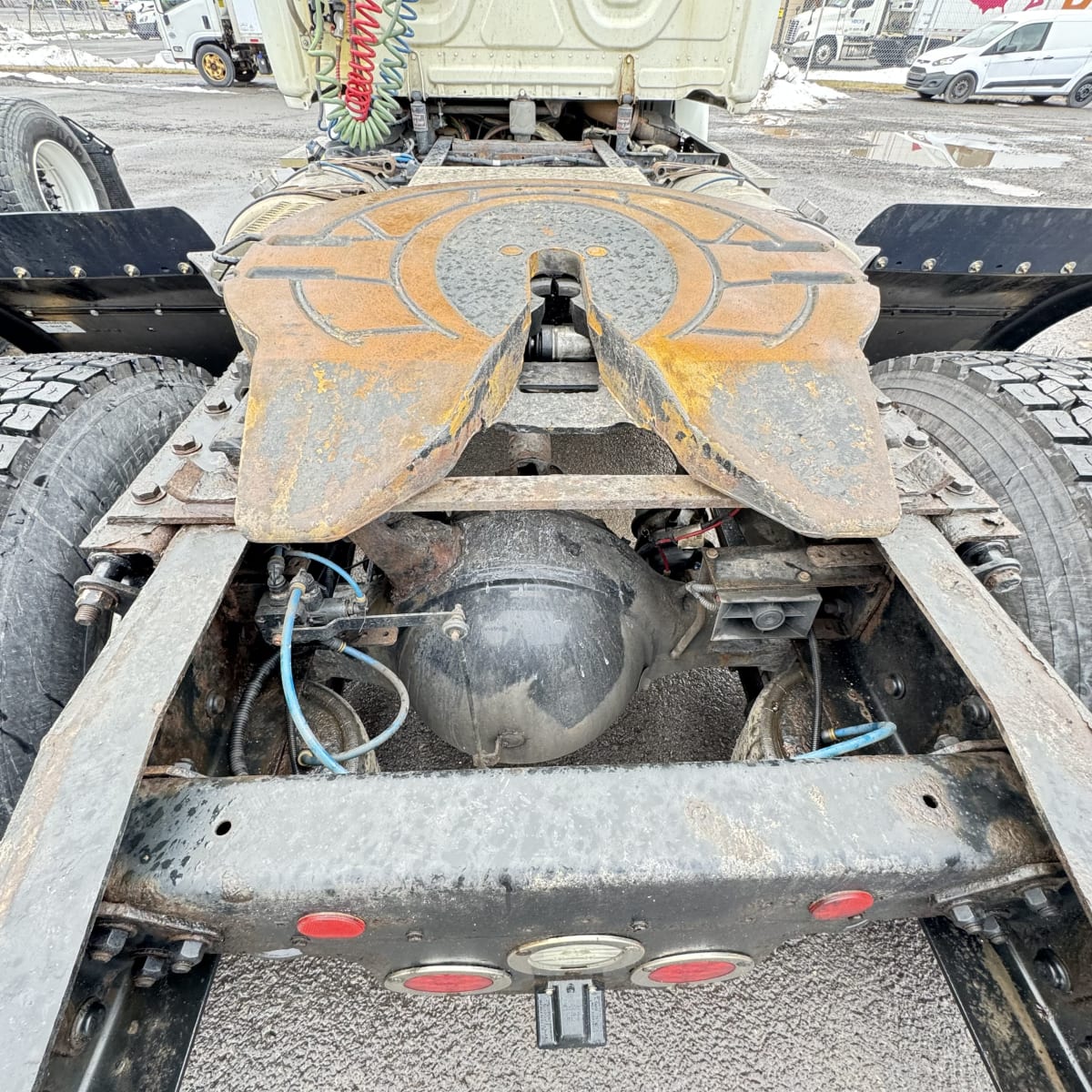 2018 Freightliner/Mercedes CASCADIA 113" DAYCAB 785247