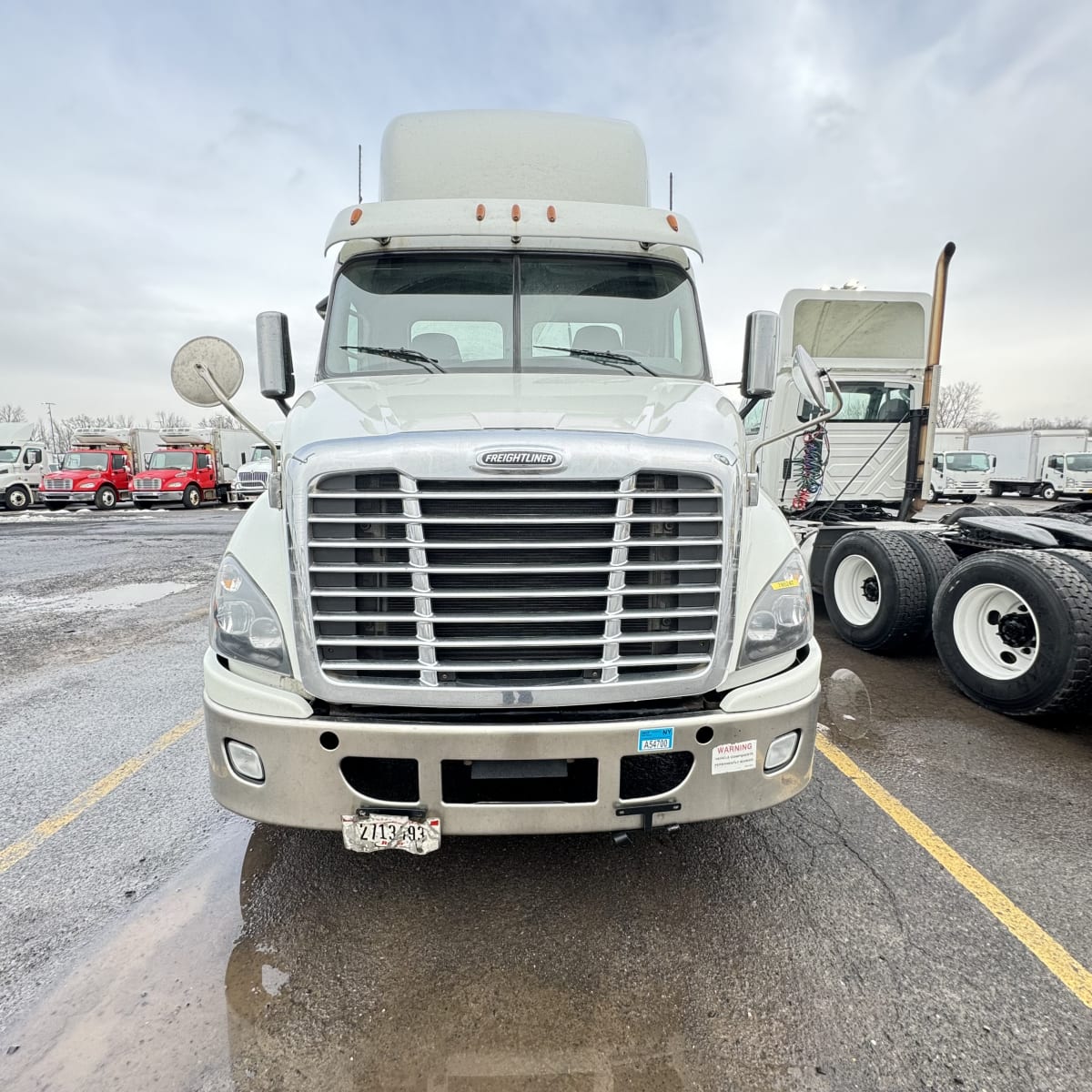 2018 Freightliner/Mercedes CASCADIA 113" DAYCAB 785247