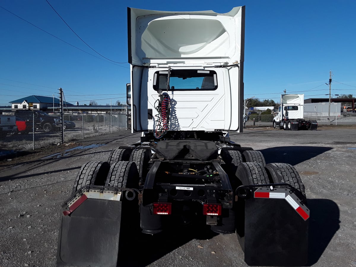 2018 Navistar International LT625 DAYCAB T/A 785346