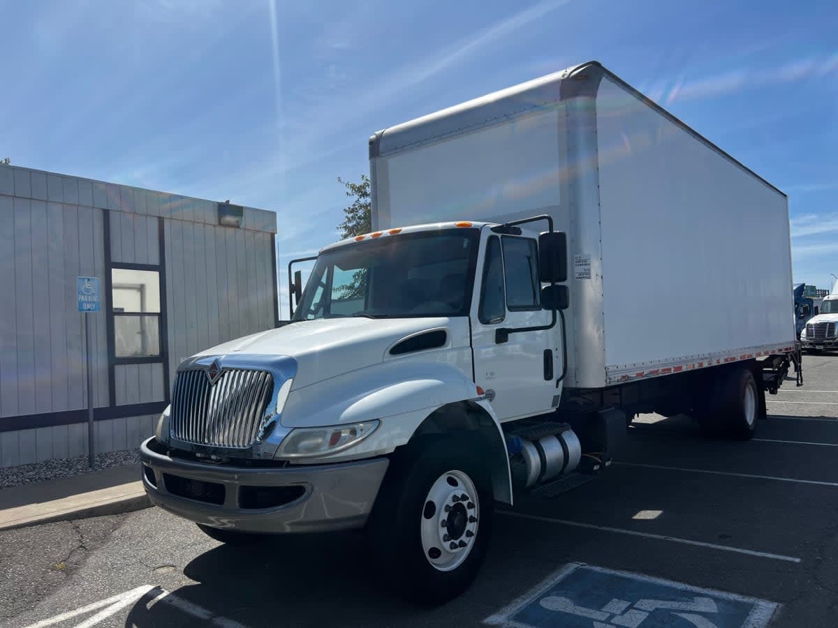 2018 International 4300 in West Sacramento, CA
