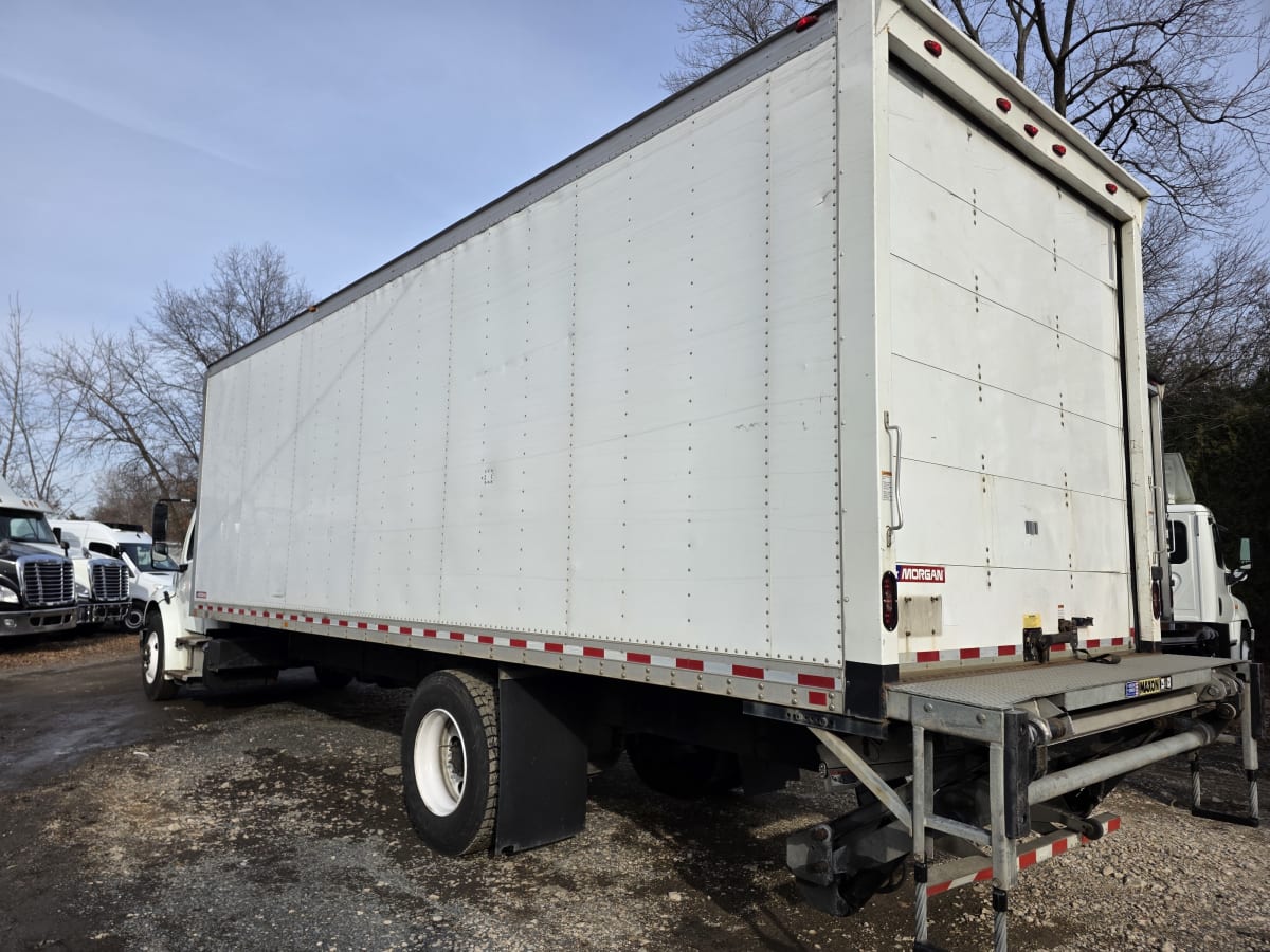 2018 Freightliner/Mercedes M2 106 785425