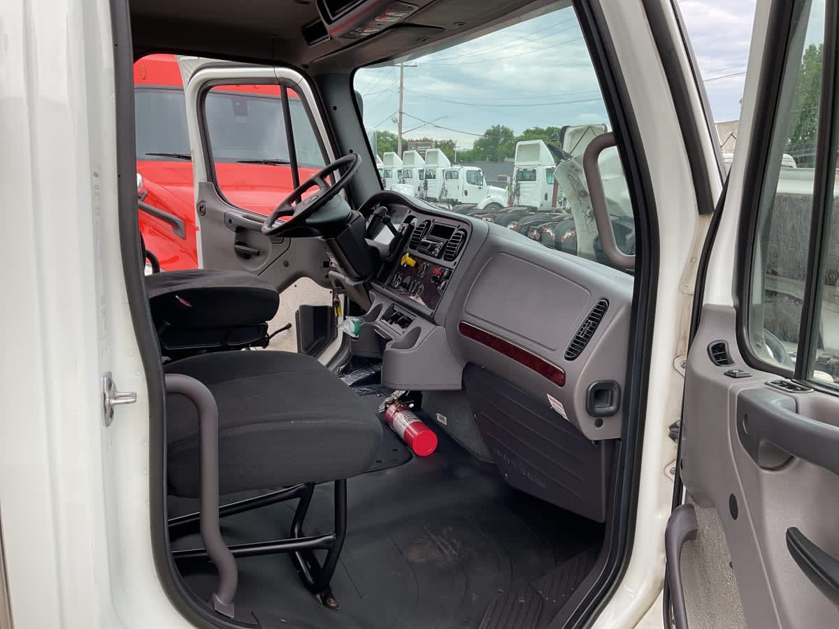 2018 Freightliner/Mercedes M2 106 785618