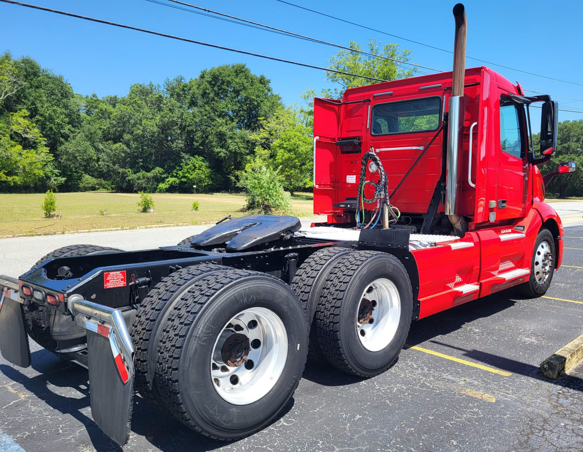 2019 Volvo VNL64TRACTOR 785662