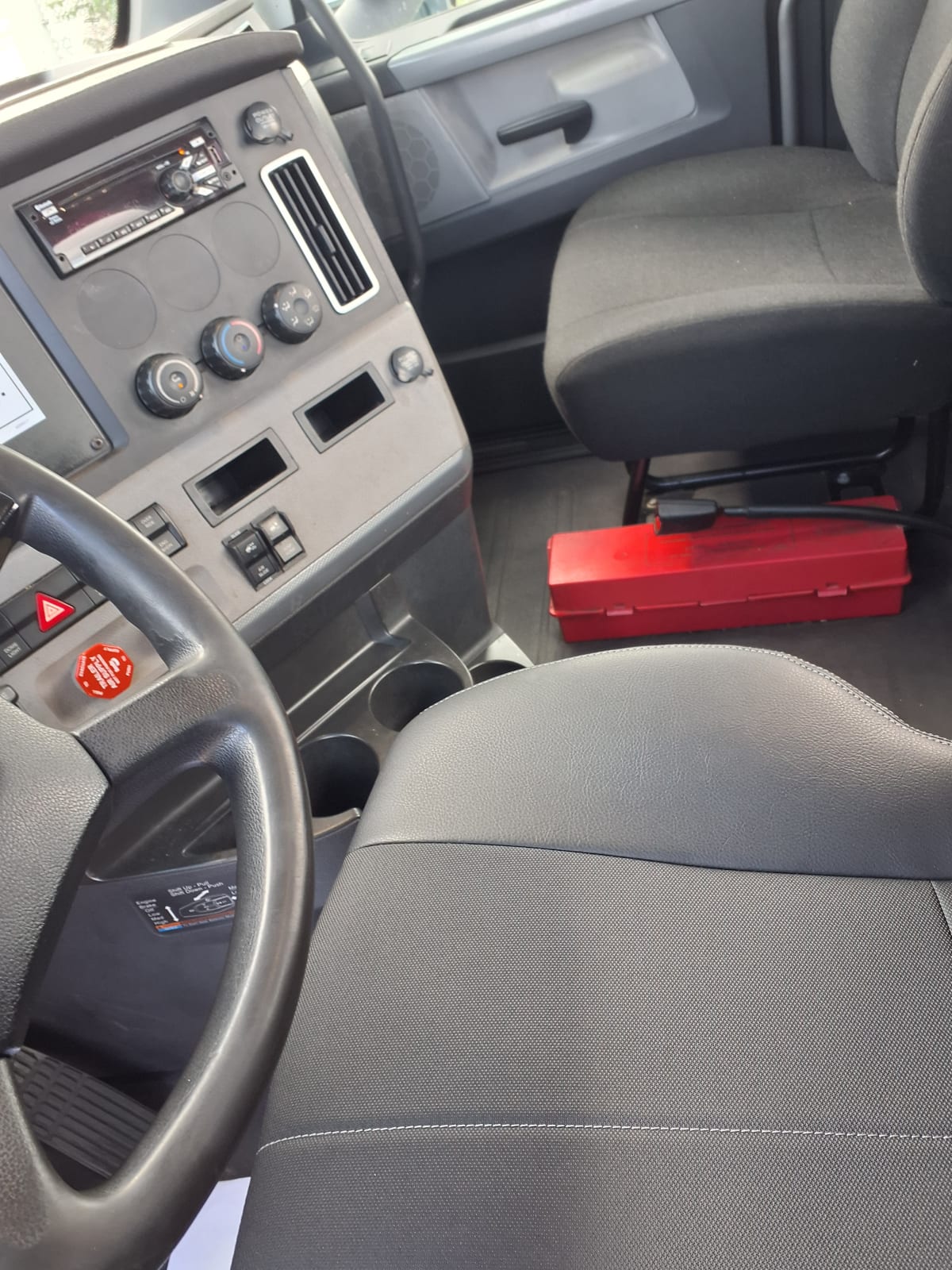 2019 Freightliner - image 7