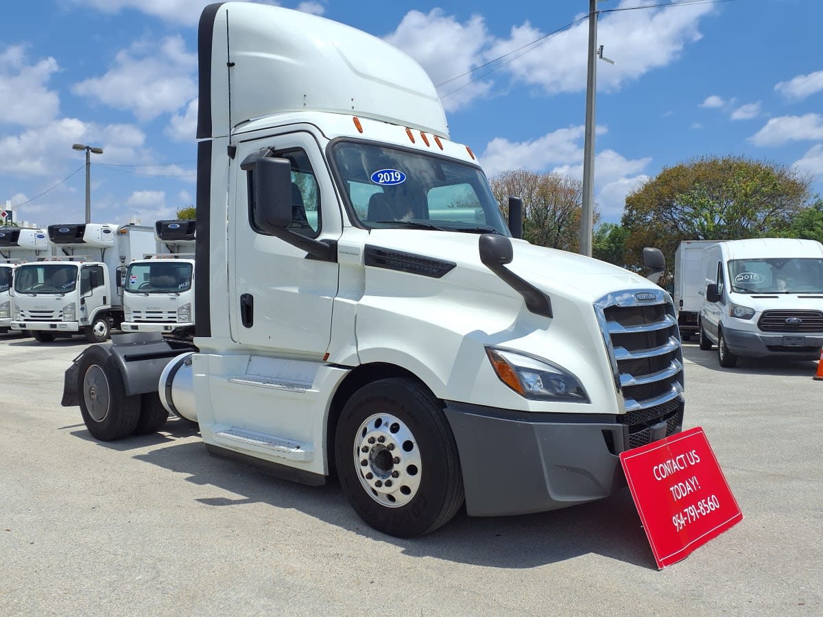 2019 Freightliner - image 3