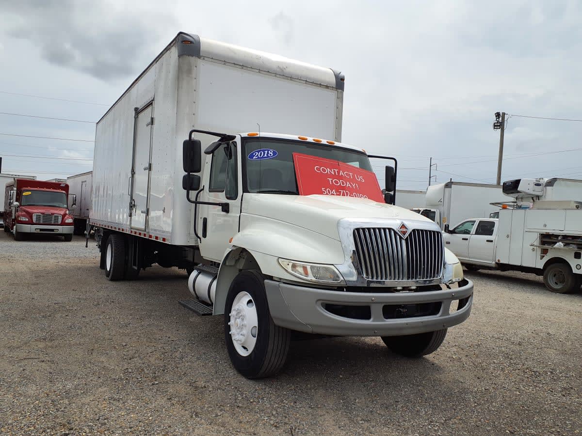 2018 Navistar International 4300 785913