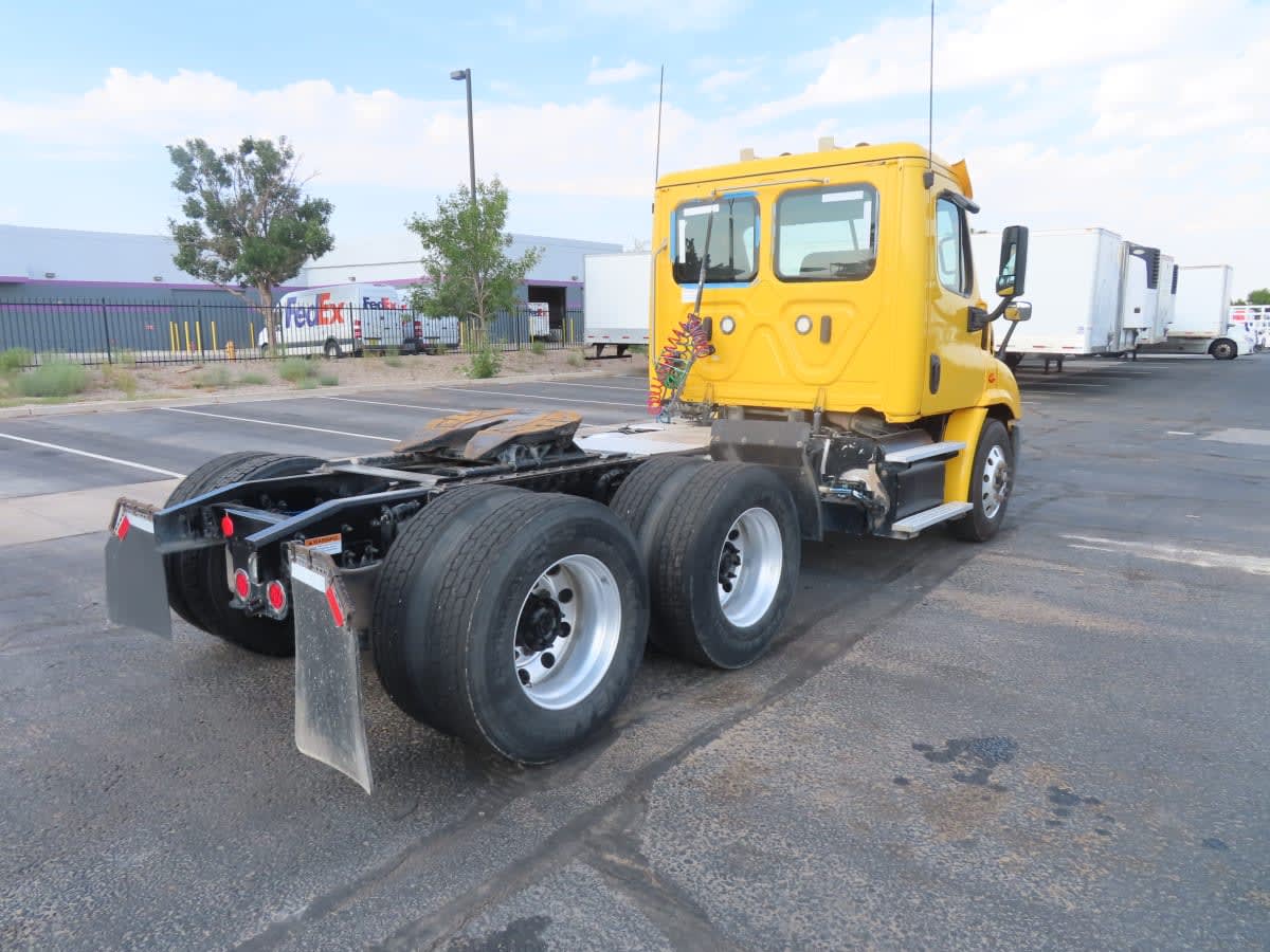 2018 Freightliner - image 4