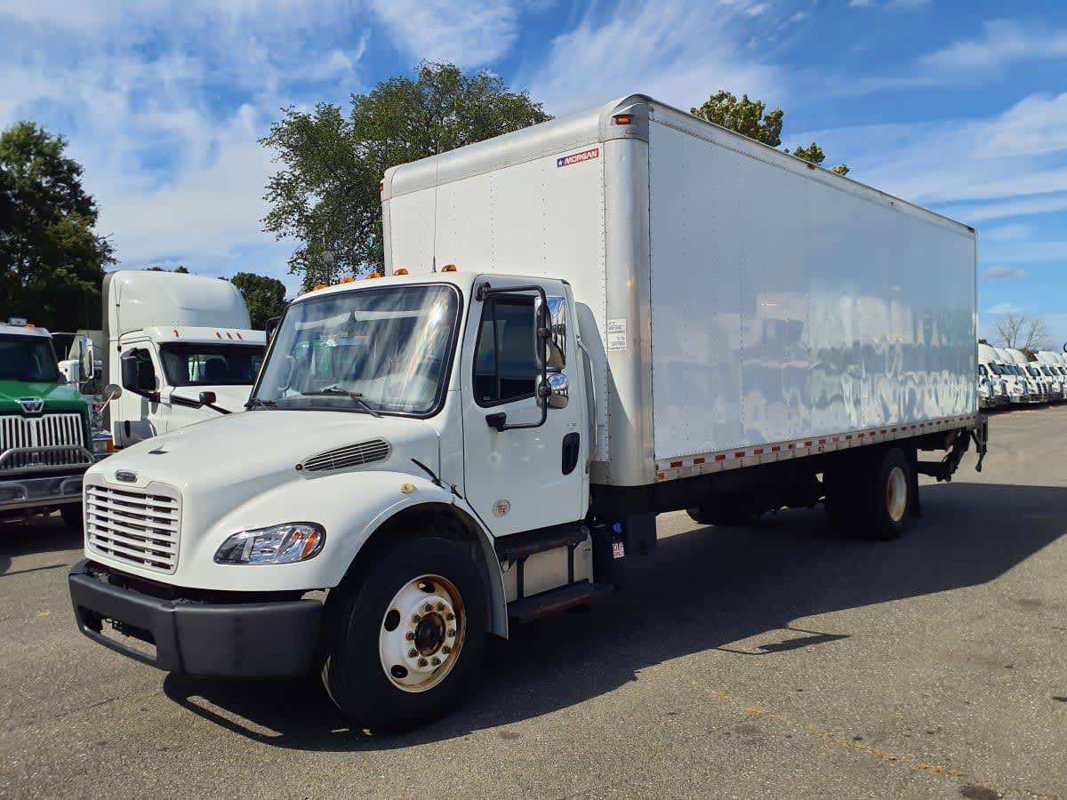2018 Freightliner M2 106 786053