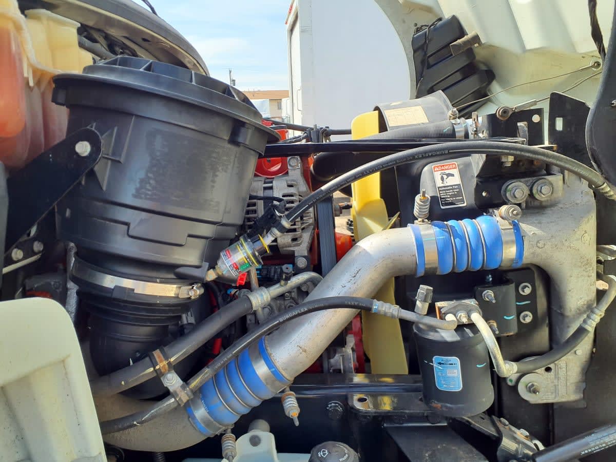 2018 Freightliner M2 106 786124