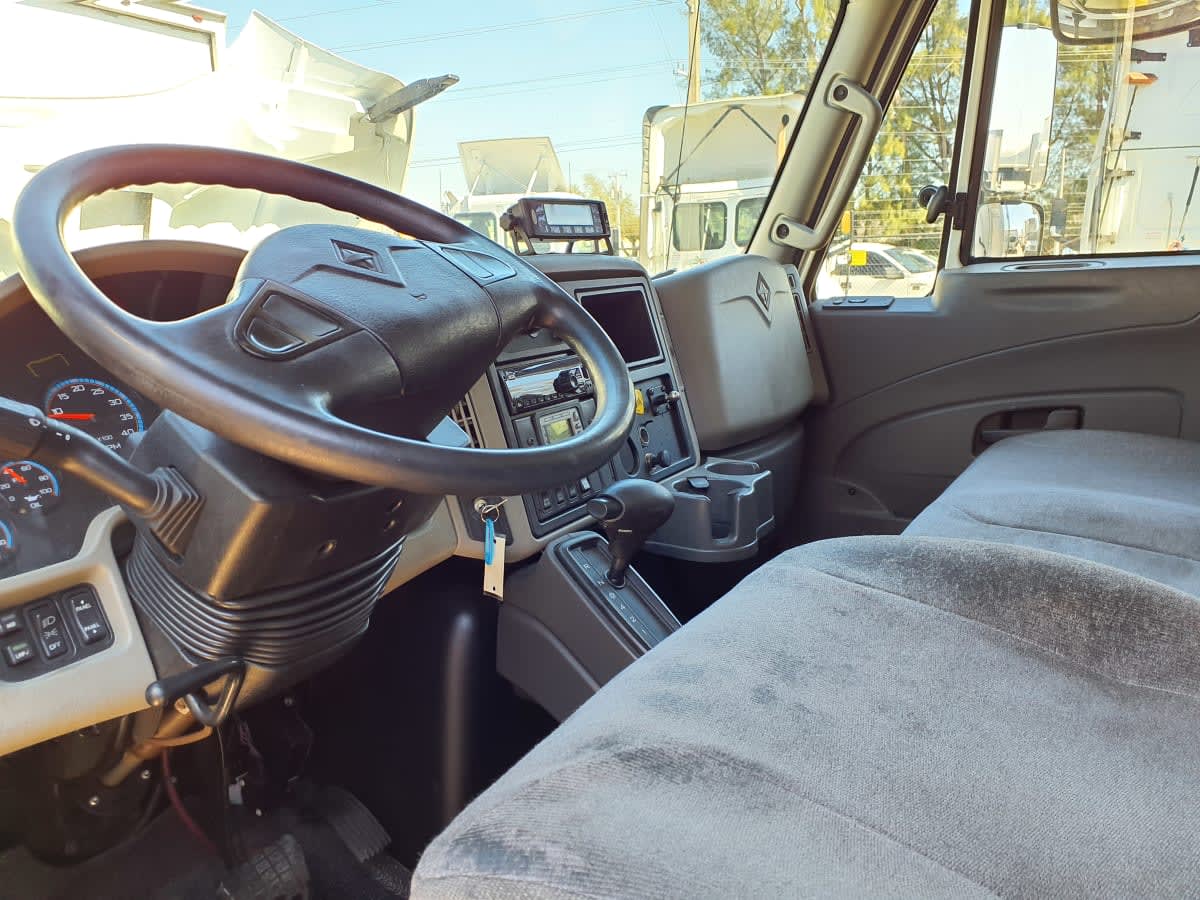 2018 Navistar International 4300 786172