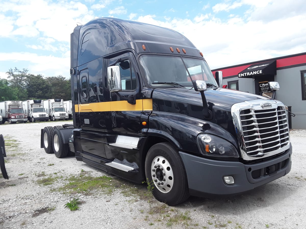 2018 Freightliner/Mercedes CASCADIA 125 786392