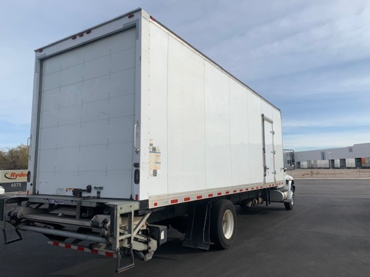 2018 Navistar International 4300 786451