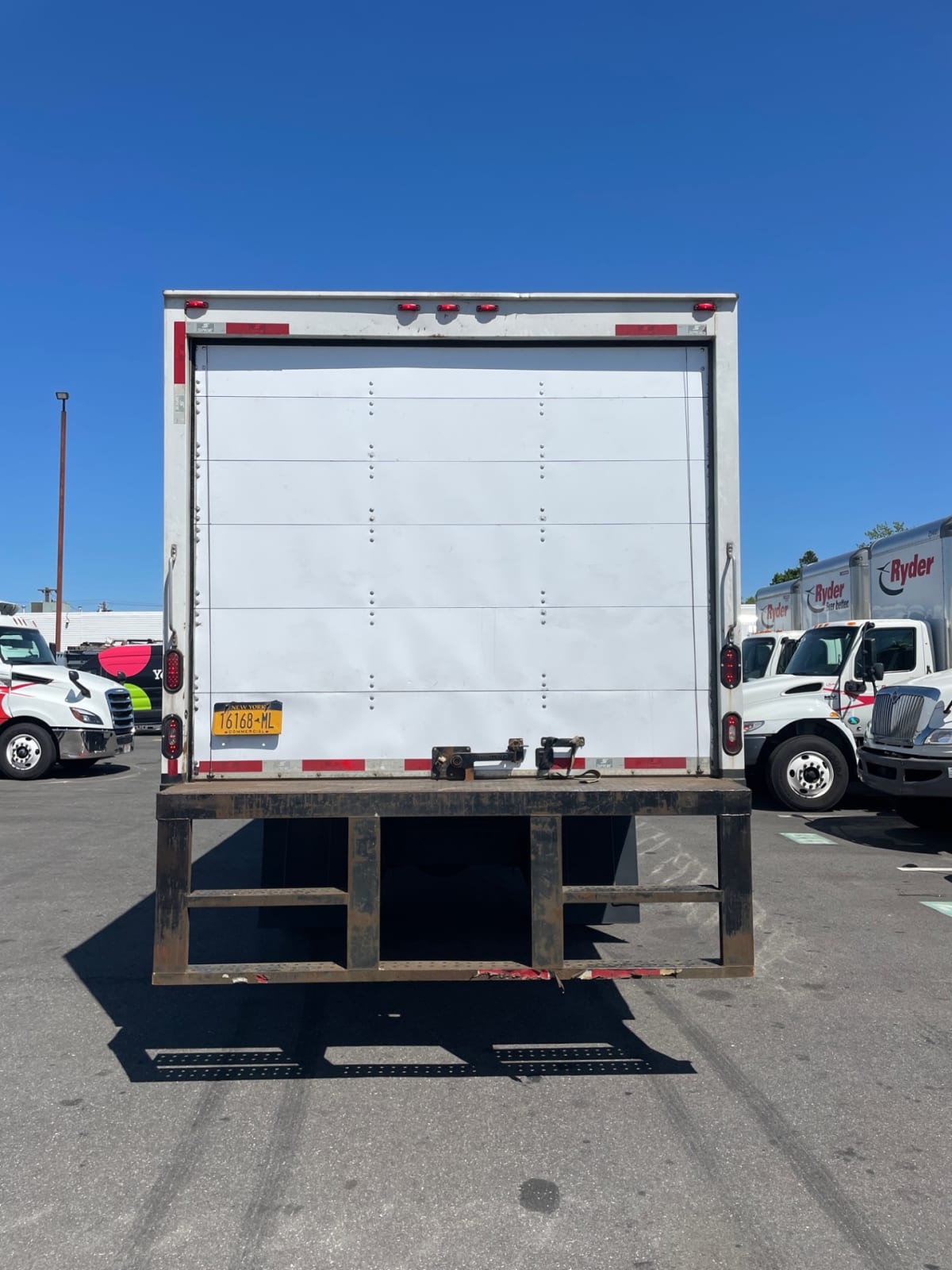 2018 Isuzu FTR 786583