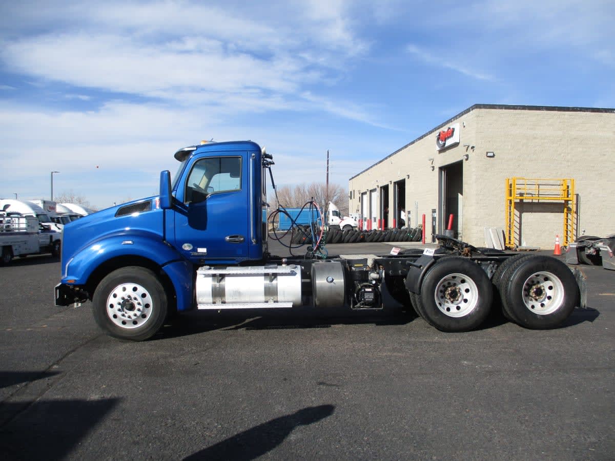 2018 Kenworth T880 - image 15