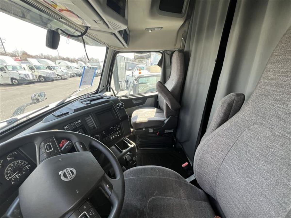 2019 Volvo VNR64T-640 786645