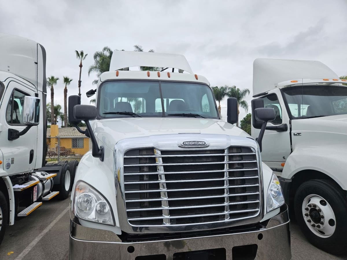 2018 Freightliner/Mercedes CASCADIA 125 786648