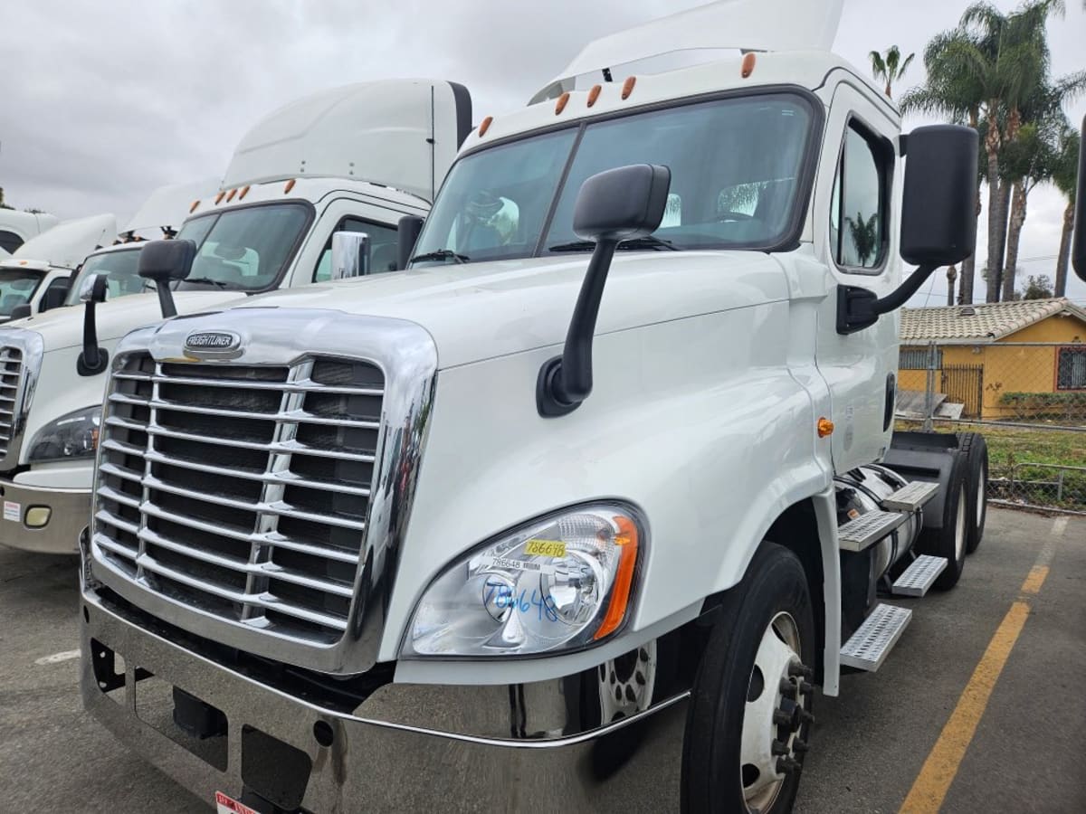 2018 Freightliner/Mercedes CASCADIA 125 786648