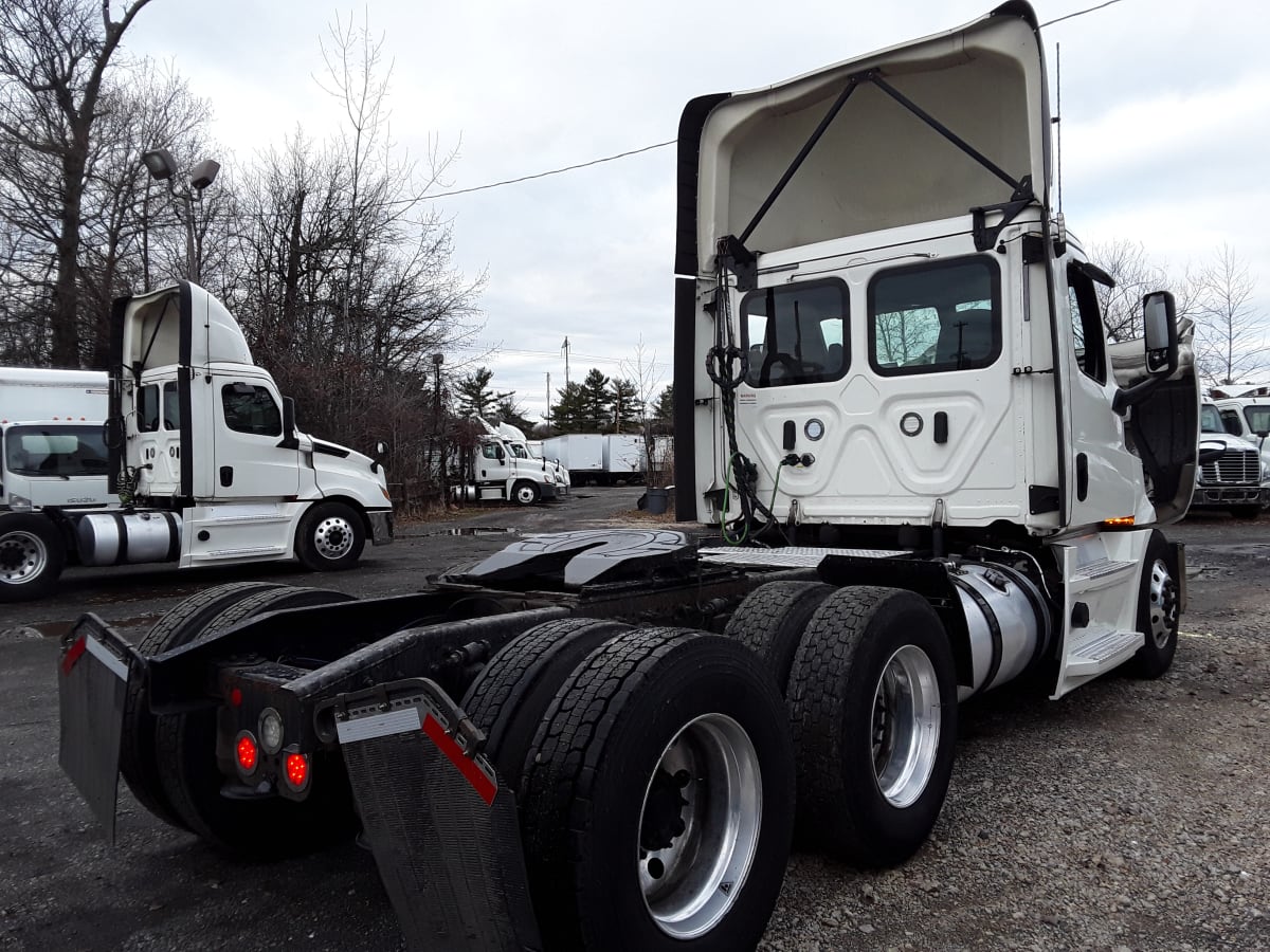 2019 Freightliner/Mercedes NEW CASCADIA PX12664 786654