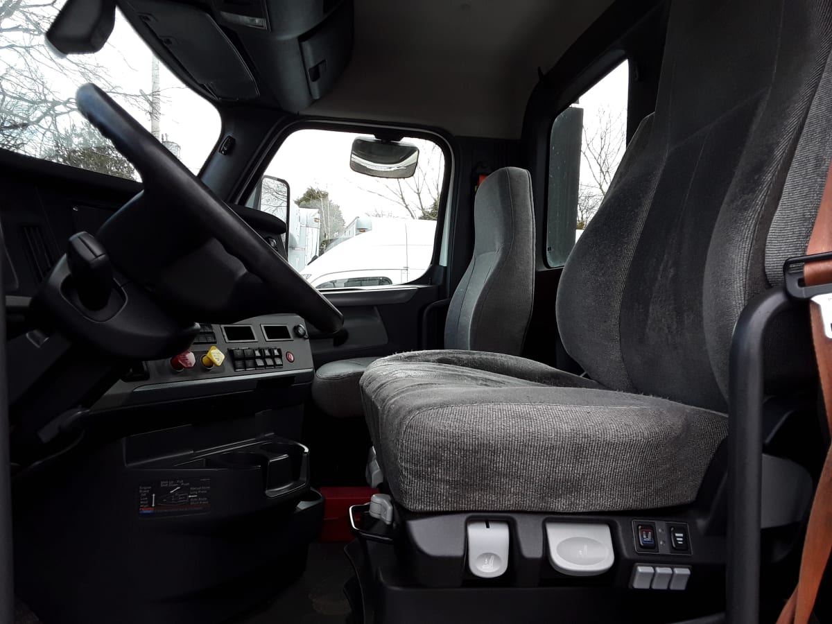 2019 Freightliner/Mercedes NEW CASCADIA PX12664 786659