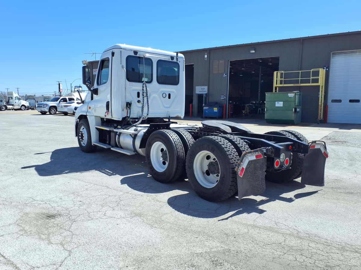 2018 Freightliner - image 6