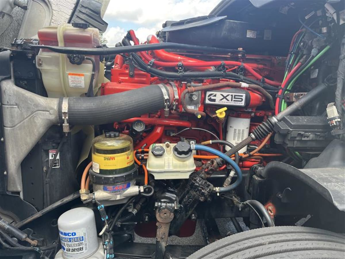 2018 Freightliner - image 8