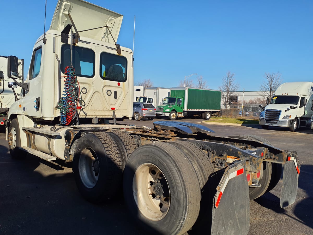 2018 Freightliner/Mercedes CASCADIA 125 786819