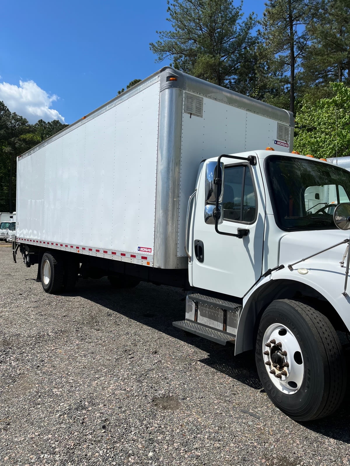 2019 Freightliner/Mercedes M2 106 786830