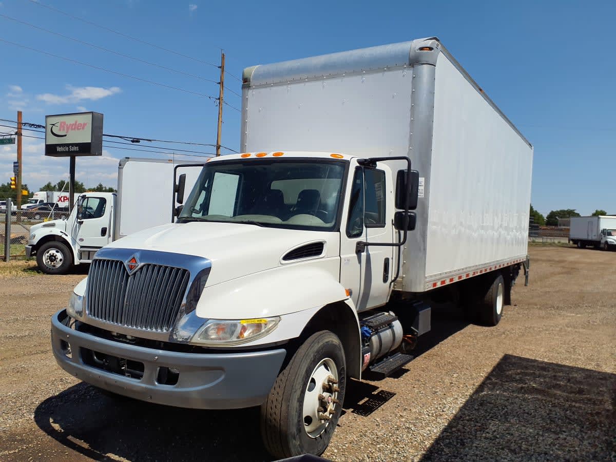 2018 Navistar International 4300 786945