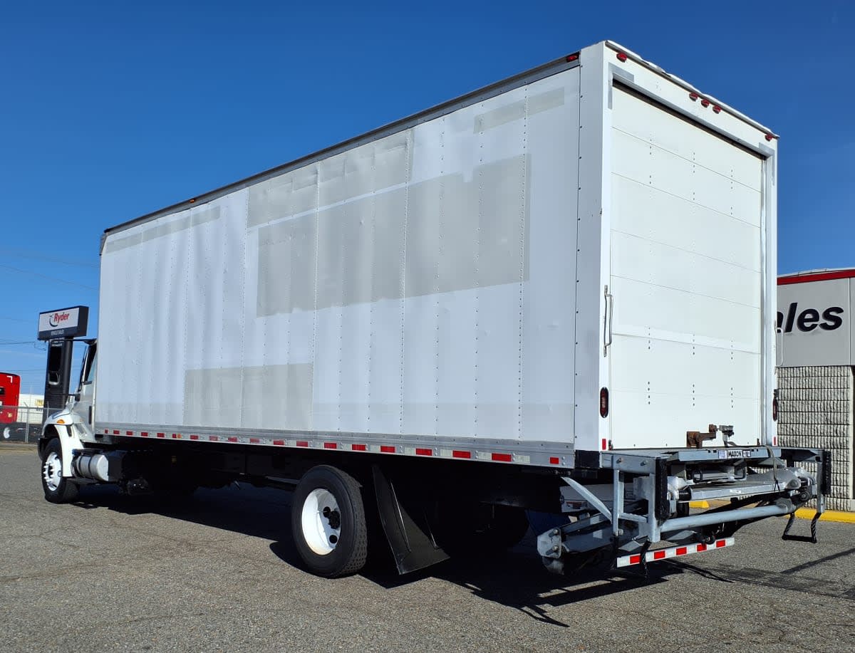 2018 Navistar International 4300 786946