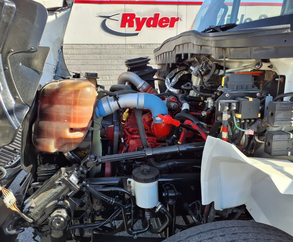 2018 Navistar International 4300 786946