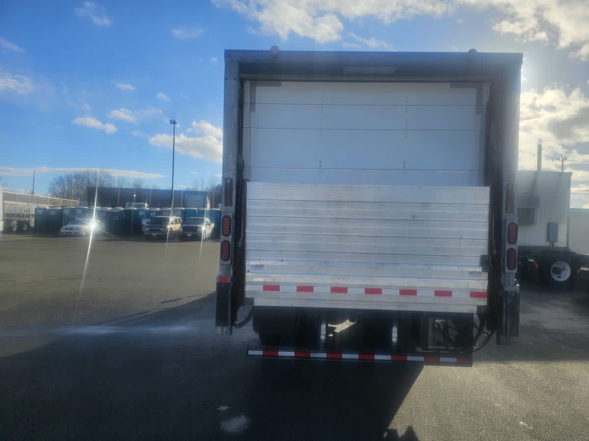 2018 Freightliner/Mercedes M2 106 786957