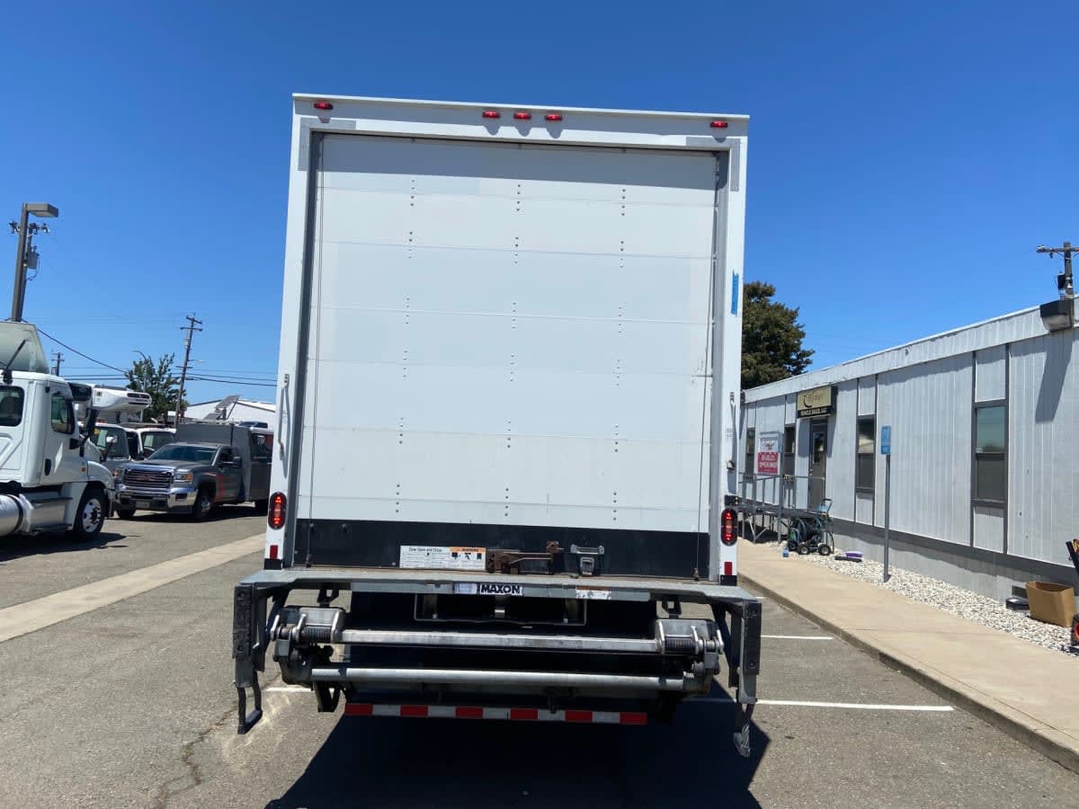 2018 Navistar International 4300 786977
