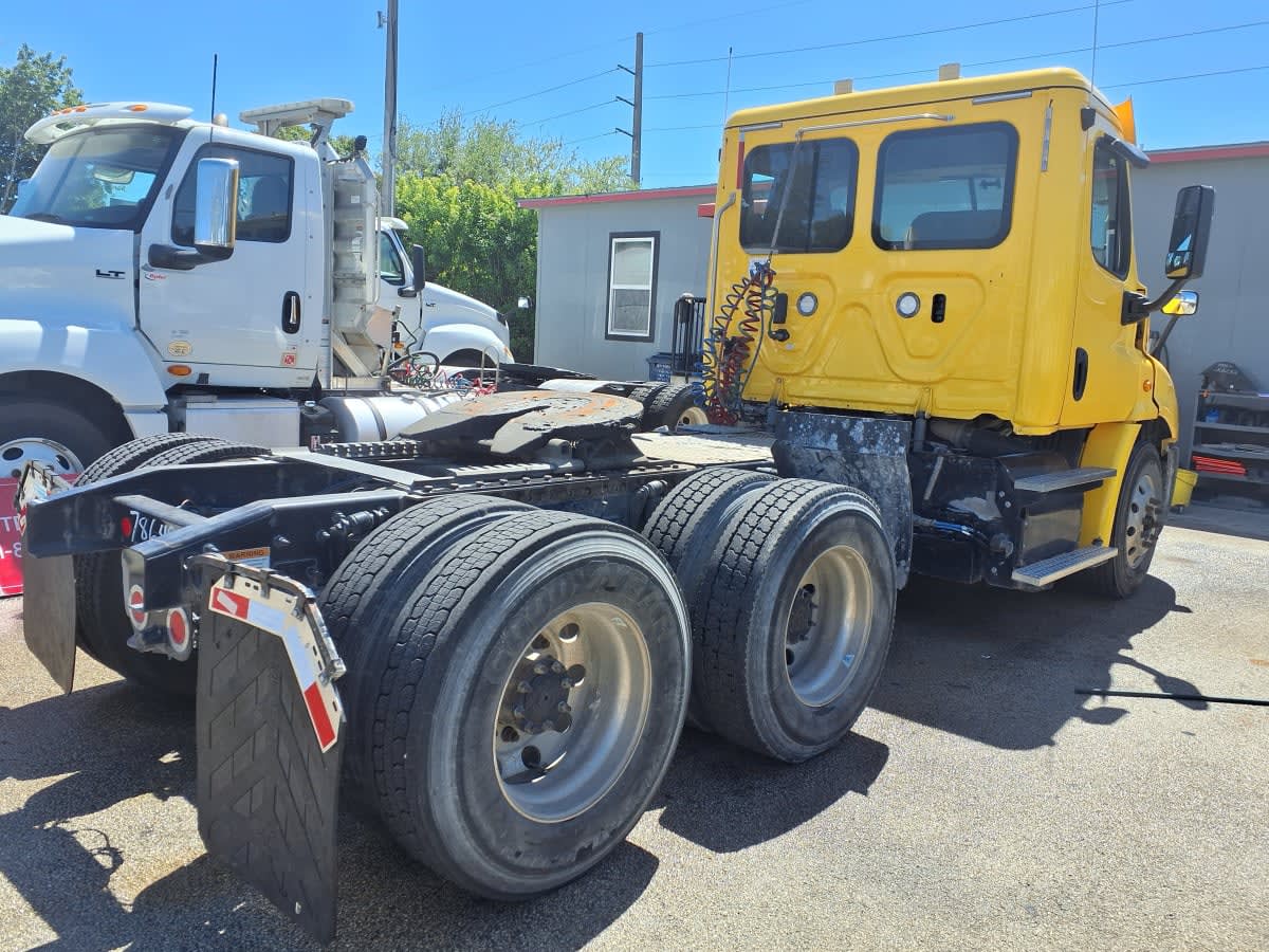 2018 Freightliner/Mercedes CASCADIA 113 786984