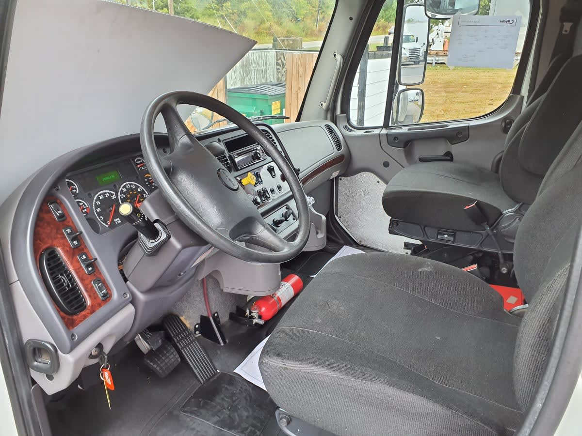 2018 Freightliner M2 106 787120