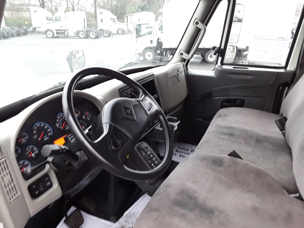 2018 Navistar International 4300 787204