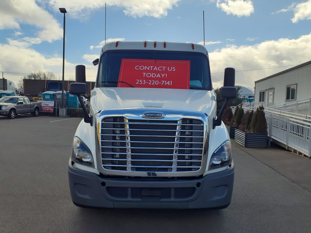 2018 Freightliner/Mercedes CASCADIA 113 787325