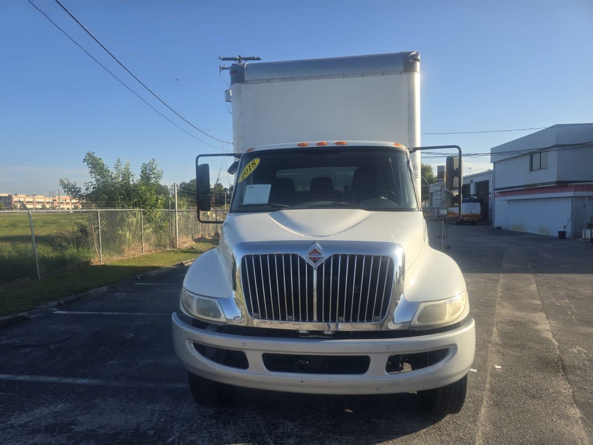 2018 International 4300 in Tampa, FL — photo 2