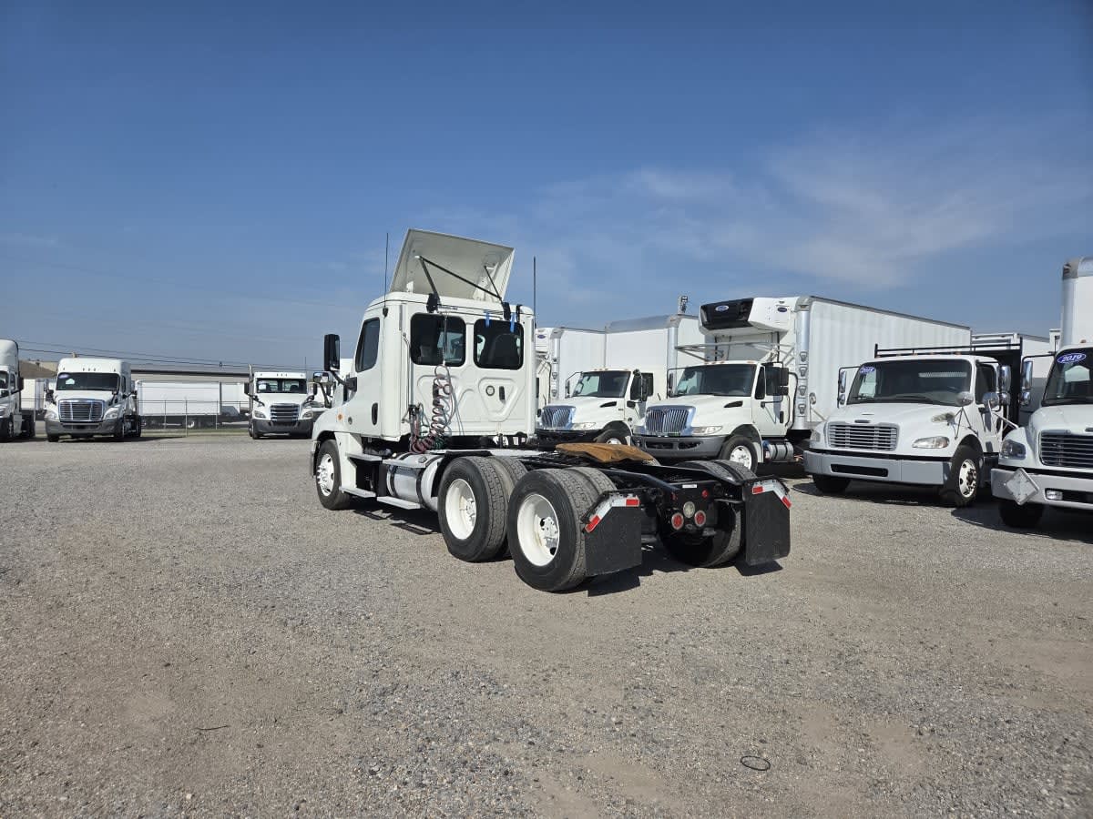 2018 Freightliner - image 6