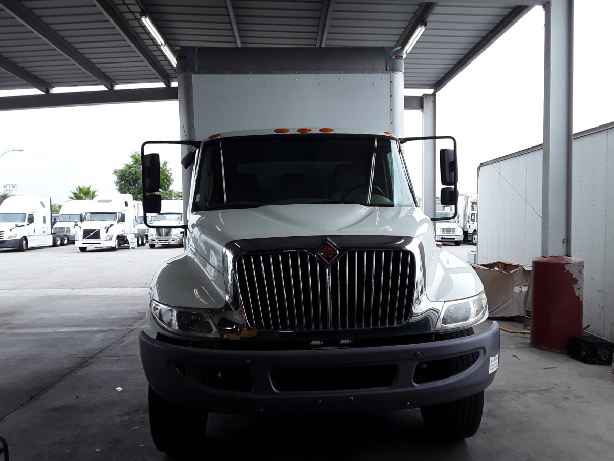 2018 Navistar International 4300 787495