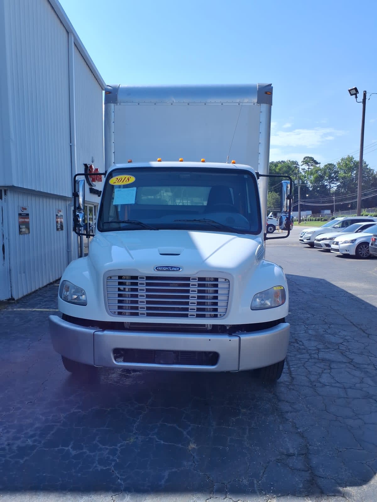 2018 Freightliner M2 106 in Doraville, GA — photo 2