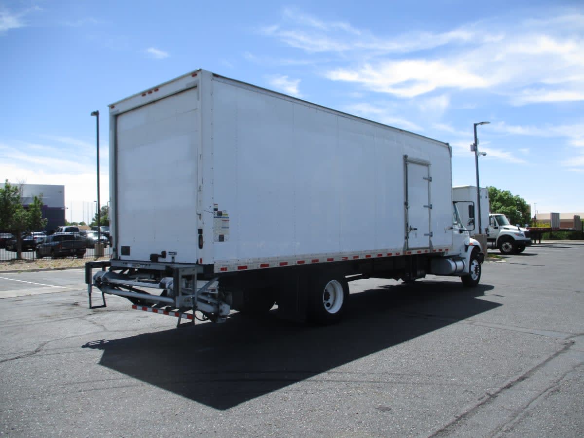 2018 International 4300 in Commerce City, CO — photo 4