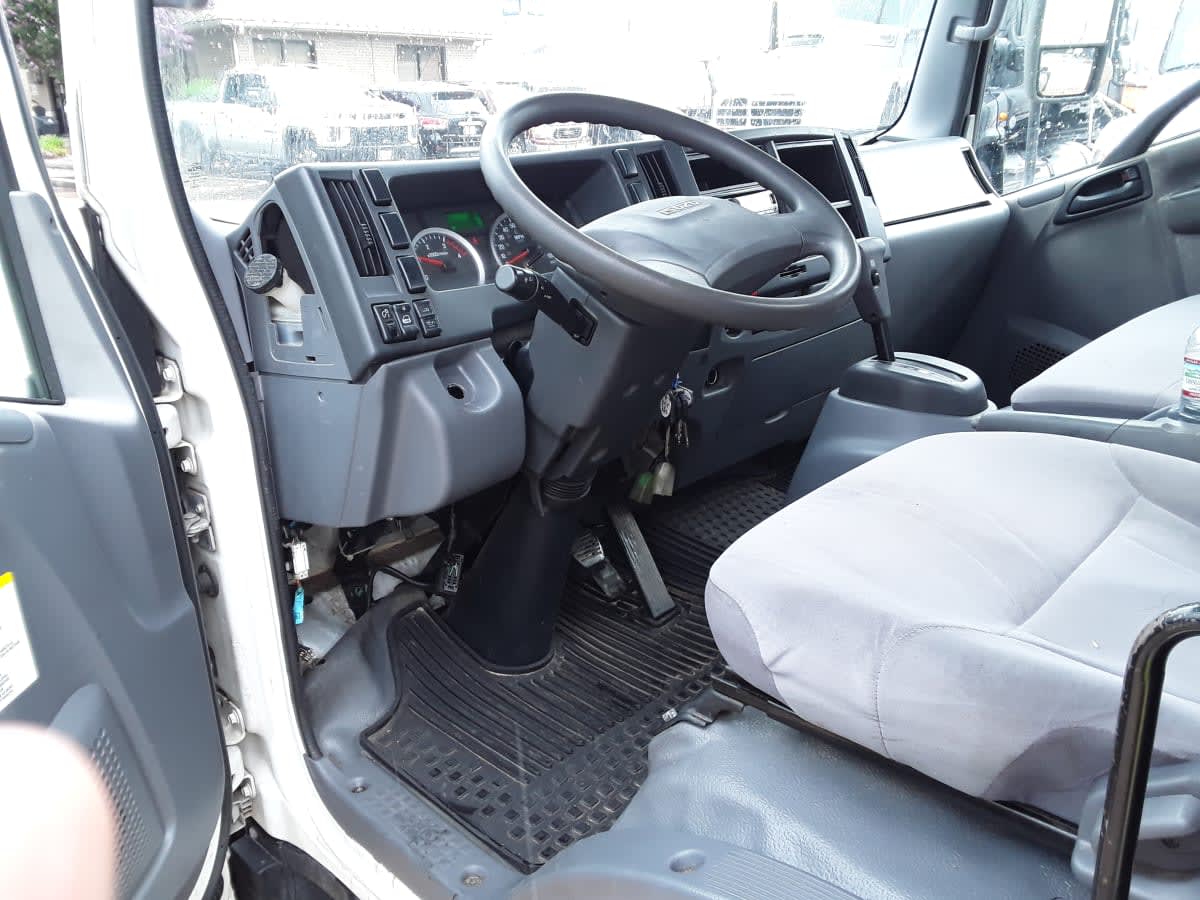 2018 Isuzu NPR 787572