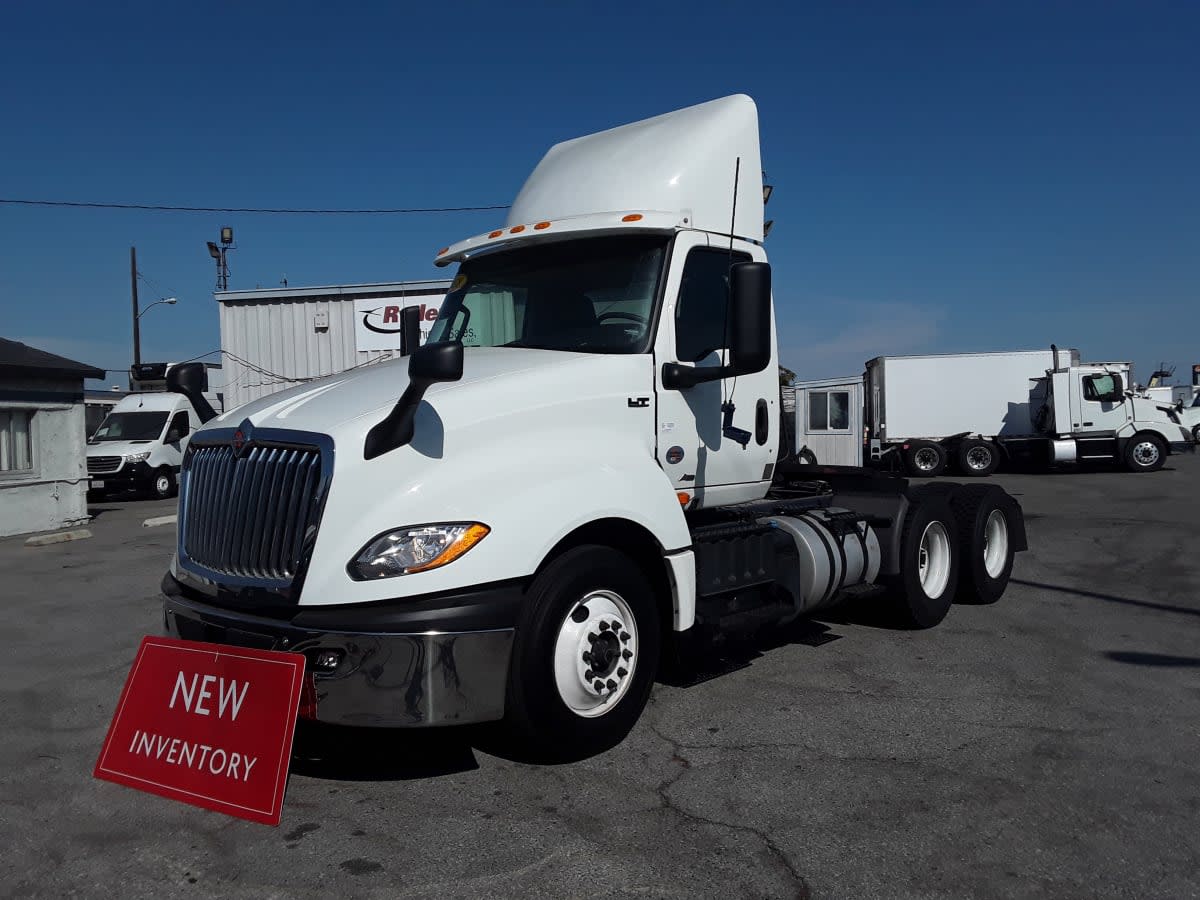 2018 Navistar International LT625 DAYCAB T/A 787644 2018 Navistar International LT625 DAYCAB T/A 787644
