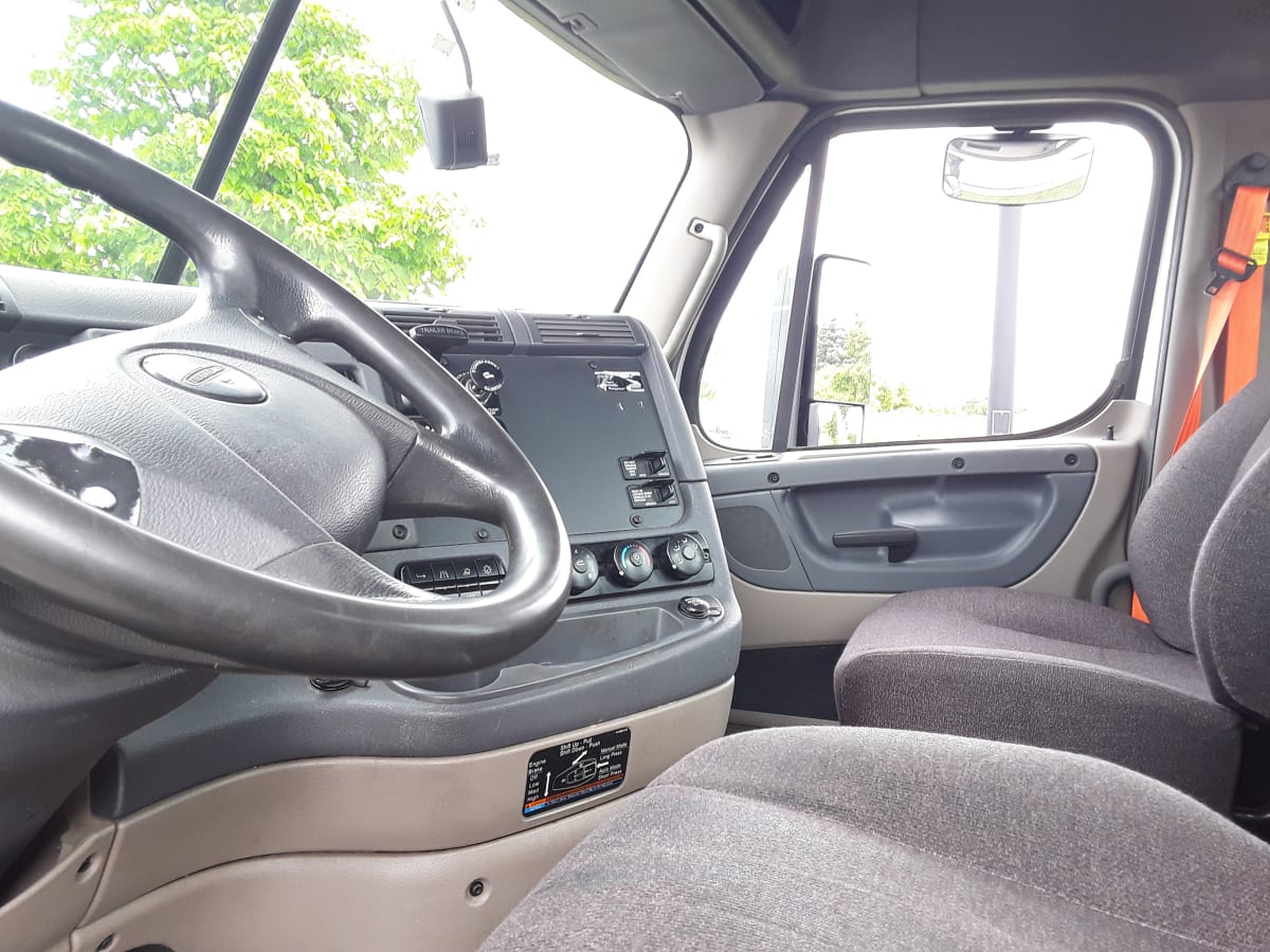 2018 Freightliner/Mercedes CASCADIA 125 787706