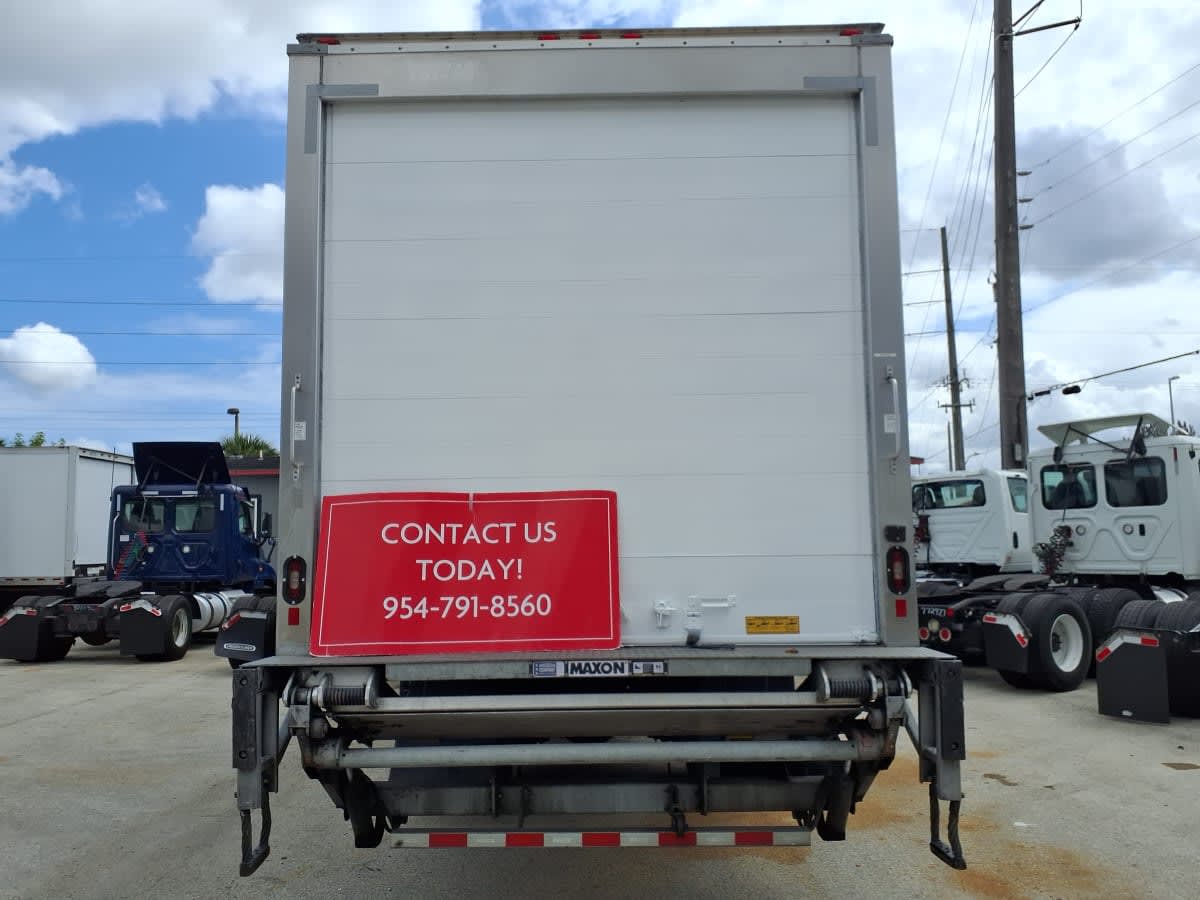 2018 Freightliner/Mercedes M2 106 787748