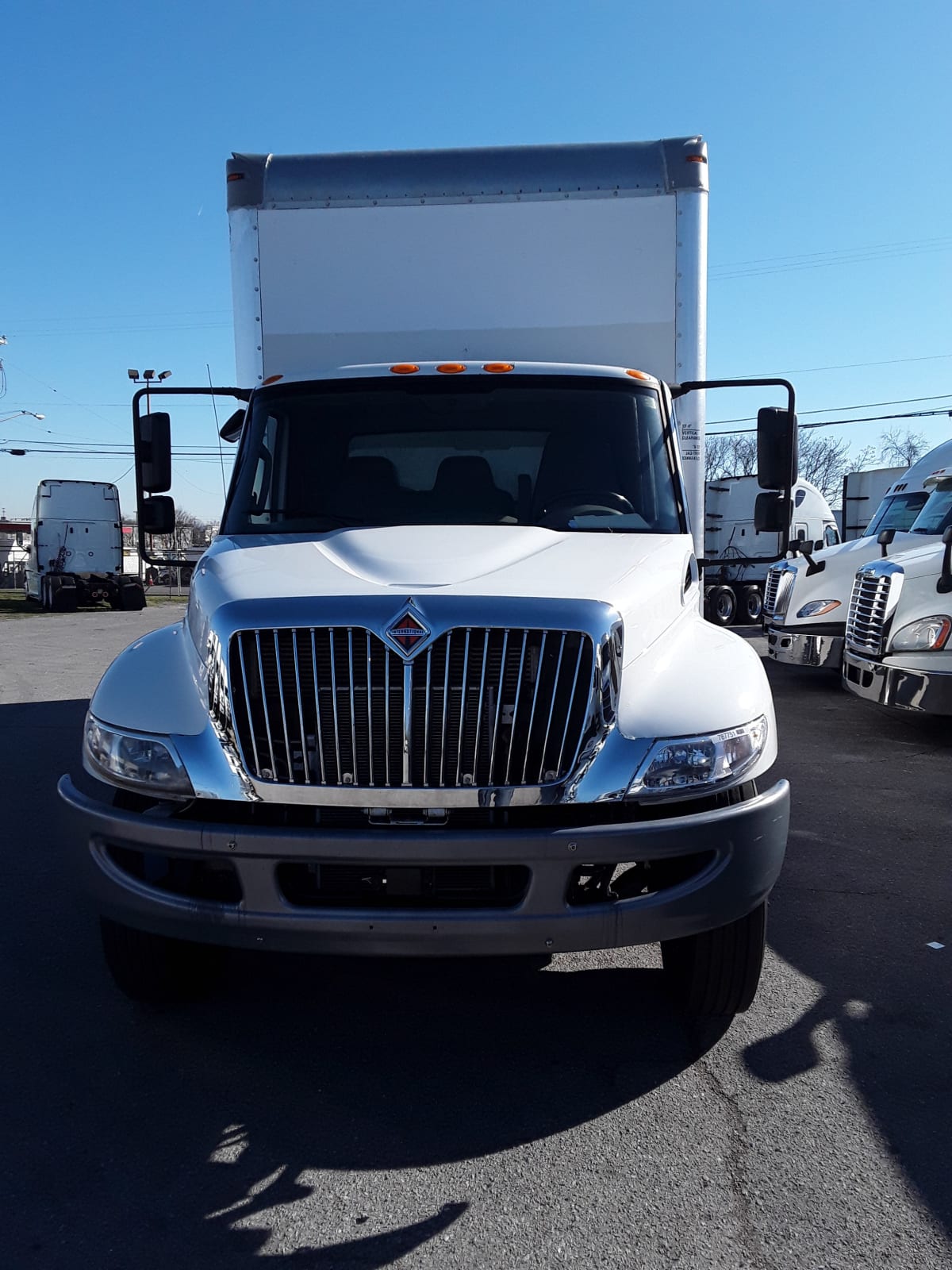 2018 Navistar International 4300 787751