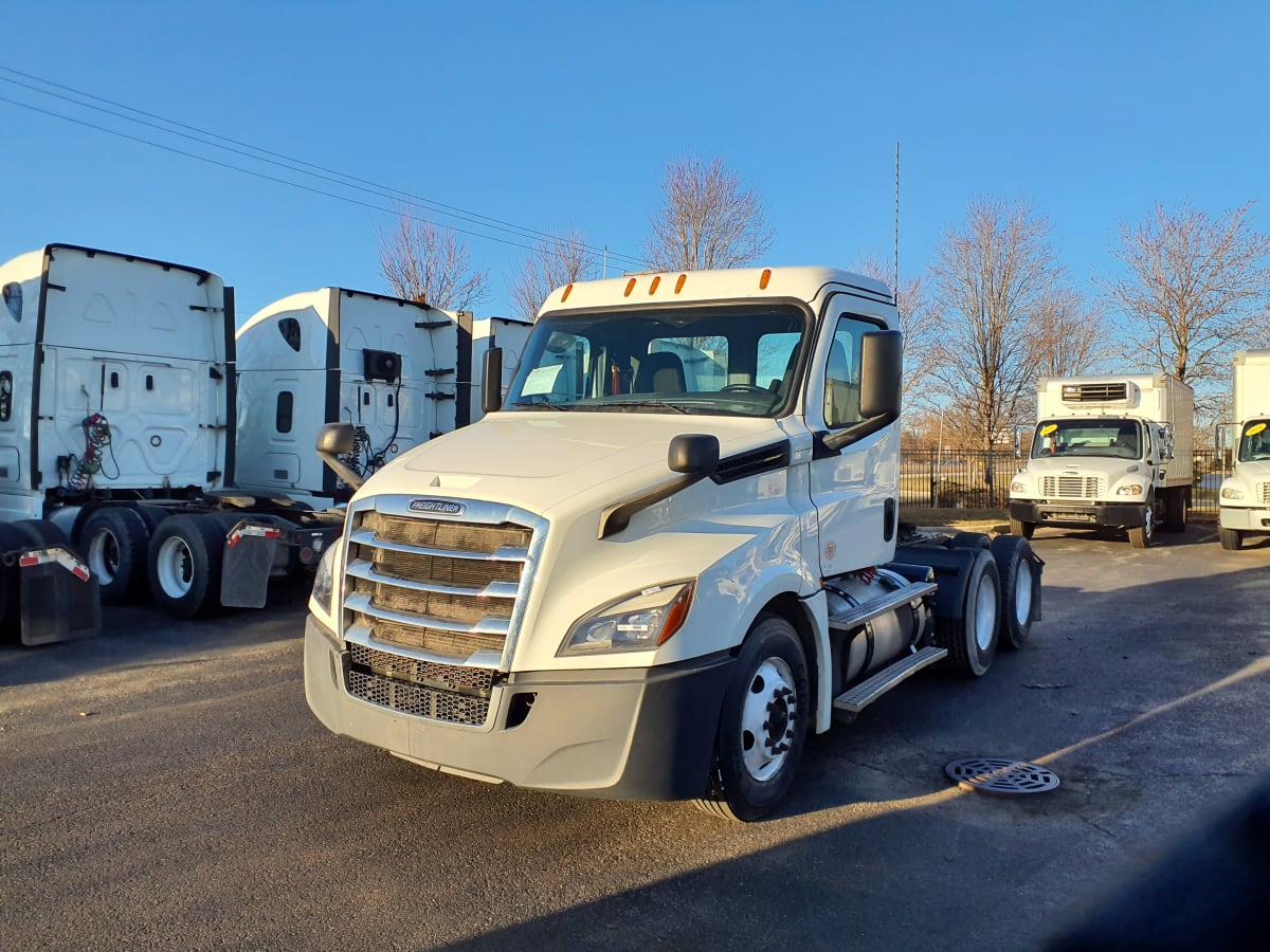 2018 Freightliner/Mercedes NEW CASCADIA PX12664 787883