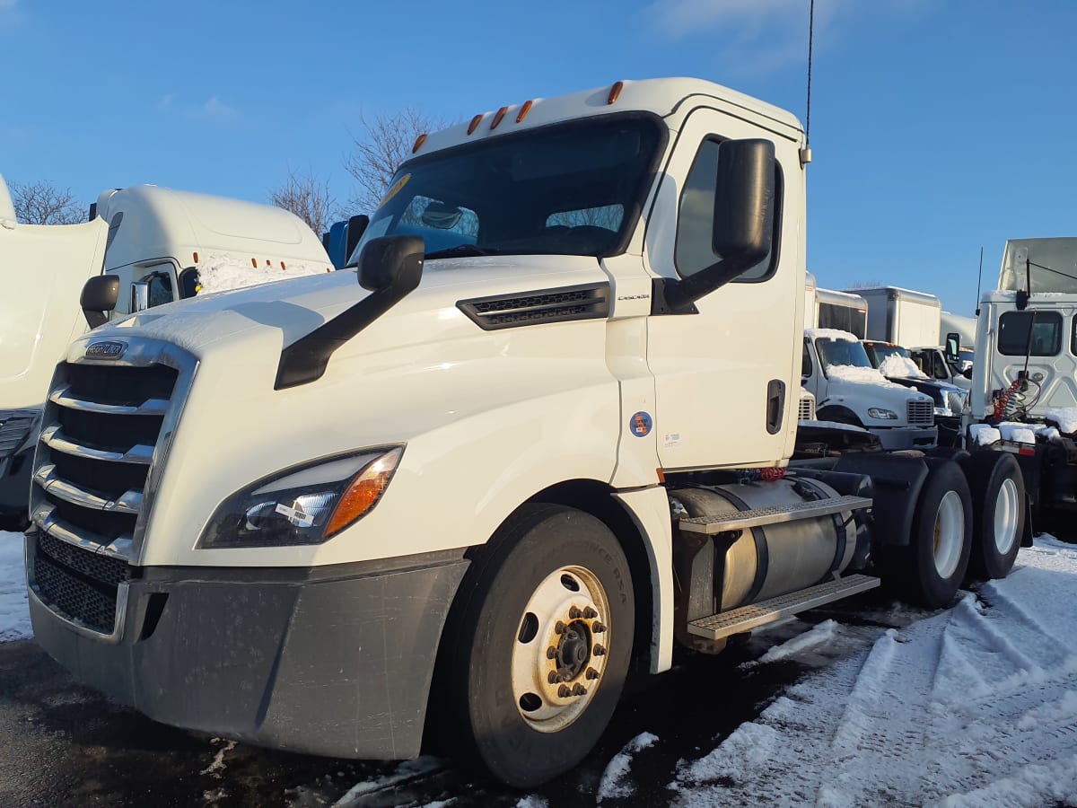 2018 Freightliner/Mercedes NEW CASCADIA PX12664 787885