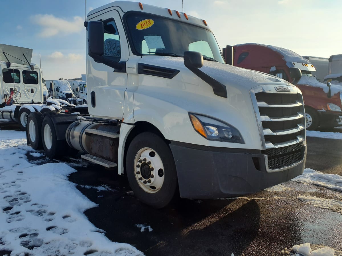 2018 Freightliner/Mercedes NEW CASCADIA PX12664 787885